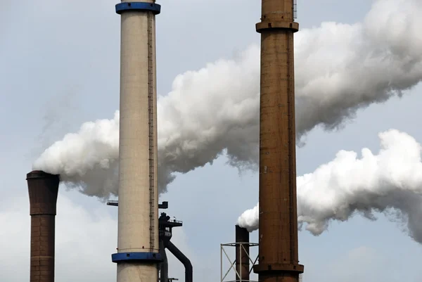 Industriële luchtverontreiniging — Stockfoto