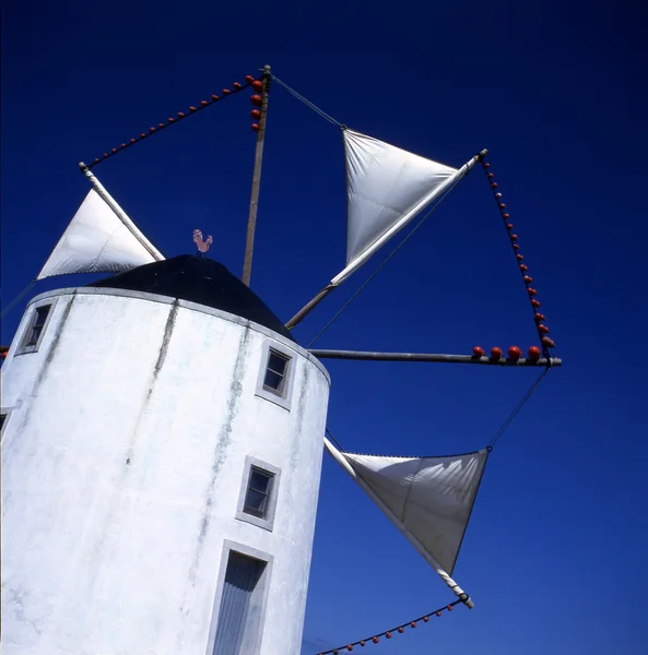 Moinho de vento em Espanha — Fotografia de Stock