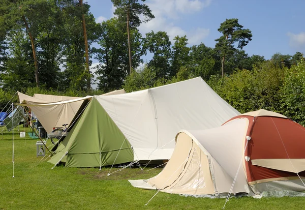 Tentes dans un camping — Photo