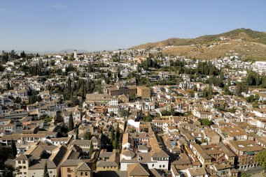 granada şehrinde albaicin kuş görünümü