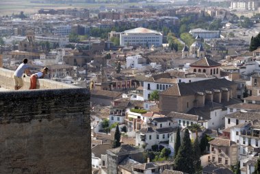 granada şehrinde albaicin kuş görünümü