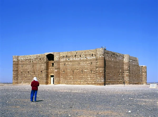 Qasr al kharanah або harrana. пустеля замок. Йорданія. — стокове фото