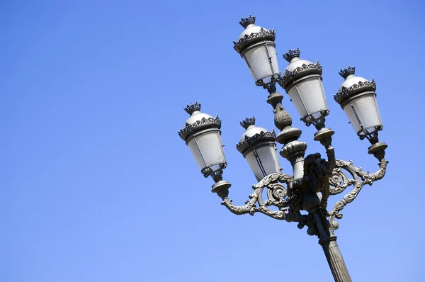Sokak lambası / elektrik direği — Stok fotoğraf
