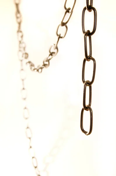 Řetěz v bílém pozadí — Stock fotografie