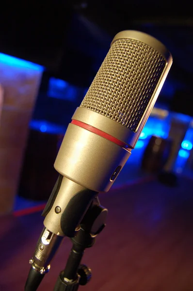 Mikrofon w barze — Zdjęcie stockowe