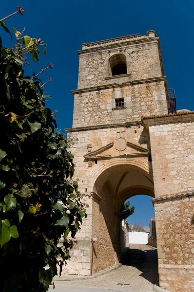 Arco di entrata. Alarcon a Cuenca. Spai — Foto Stock