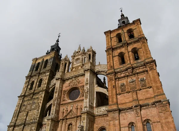 Святої Марії Cathedal місті Astorga. Іспанія — стокове фото