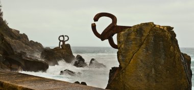 Peine del viento heykel san sebastian, İspanya