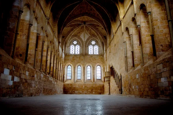 Τραπεζαρία των μοναχών στο santa maria de huerta cistercian μοναστήρι — Φωτογραφία Αρχείου