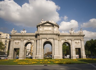 Alcala kapı bağımsızlık Meydanı (puerta de alcala). Madrid, s