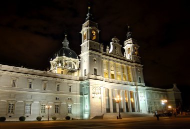 Katedral almudena, madrid