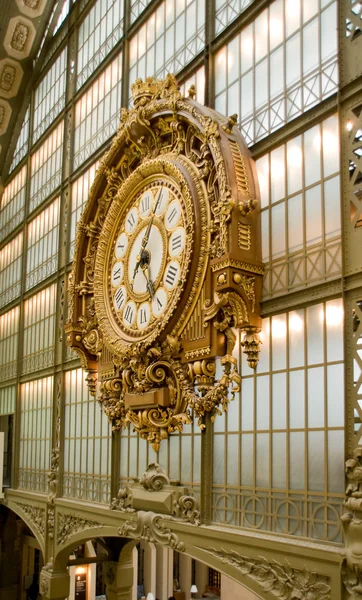 Orsay-museet. närbild av klockan. Paris — Stockfoto