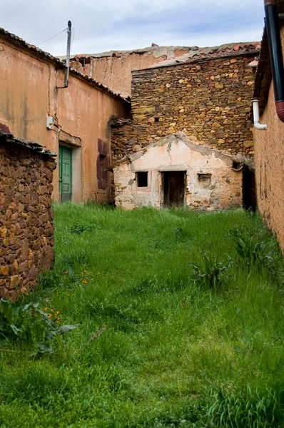 Ciudad de arcilla izquierda en Segovia, España — Foto de Stock
