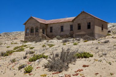 kolmanskop ghost town Namibya Afrika eski evde