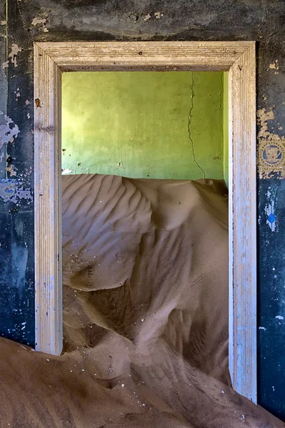 Dune in a house at kolmanskop ghost town namibia africa — Stock Photo, Image