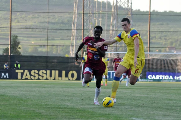 Futballisták fut — Stock Fotó