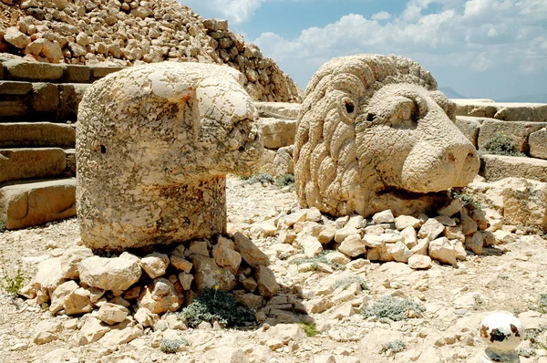 stock image Monumental god heads on mount Nemrut, Turkey