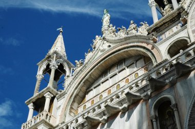 Venedik'te San Marco Meydanı'nda mimari detaylar