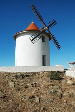 capo grosso, cap corse, Korsika eski yeldeğirmeni.