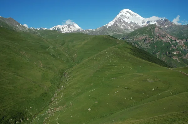 Mount kazbek, Georgien — Stockfoto