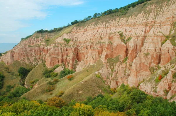 Erozyjnych krajobraz w rapa rosie, Rumunia — Zdjęcie stockowe
