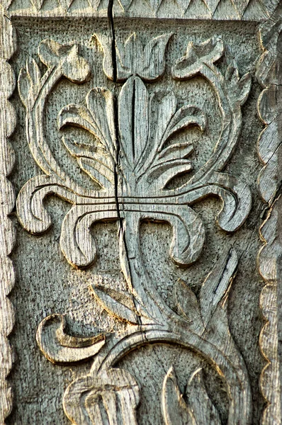 Detalhe de madeira esculpida decorativa — Fotografia de Stock