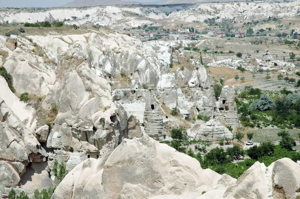 古代洞穴镇在格雷梅，卡帕多细亚、 土耳其 — 图库照片