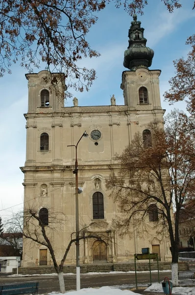 Église arménienne en ruine en Transylvanie — Photo