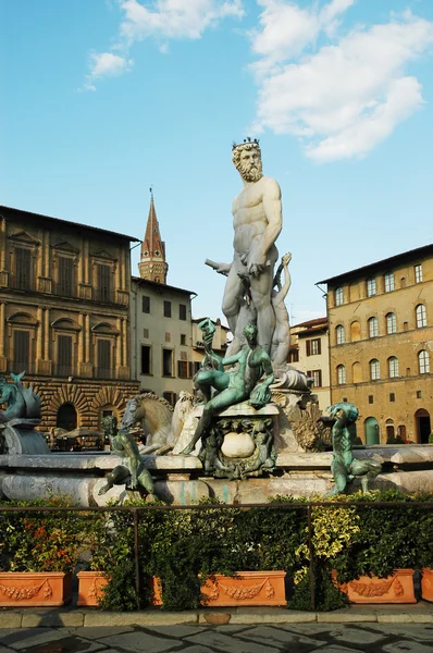 Fontana del Nettuno cerca de Palazzo Vecchio, Florencia, Italia —  Fotos de Stock