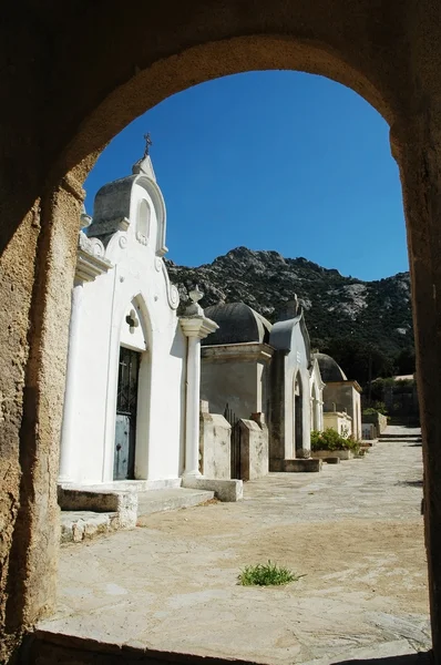 Korsika kriptalarının Türbesi eski mezarlığı — Stok fotoğraf