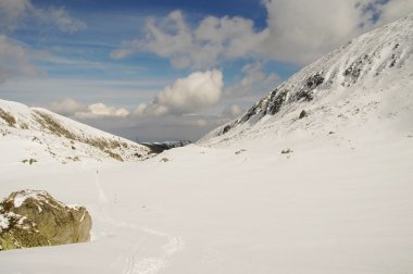 kış manzara retezat mountain, romania