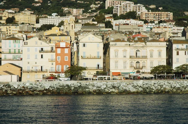 Bastia, vista para o porto e para a cidade. Córsega, França — Fotografia de Stock