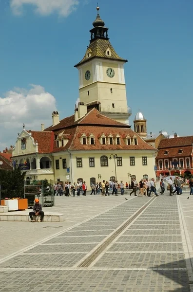 De Raad plein in brasov, Transsylvanië, Roemenië — Stockfoto