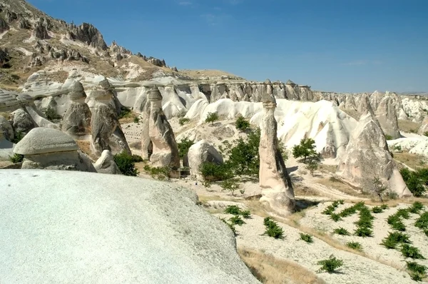 Steinsäulen in Kappadokien, Türkei — Stockfoto