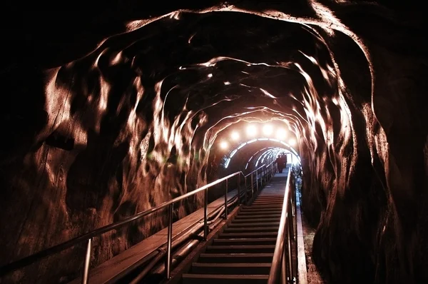Turda mina de sal subterrânea, Transilvânia, Roménia — Fotografia de Stock