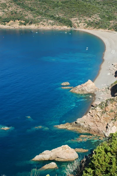 Plage de Méditerranée, Korsyka, Francja — Zdjęcie stockowe
