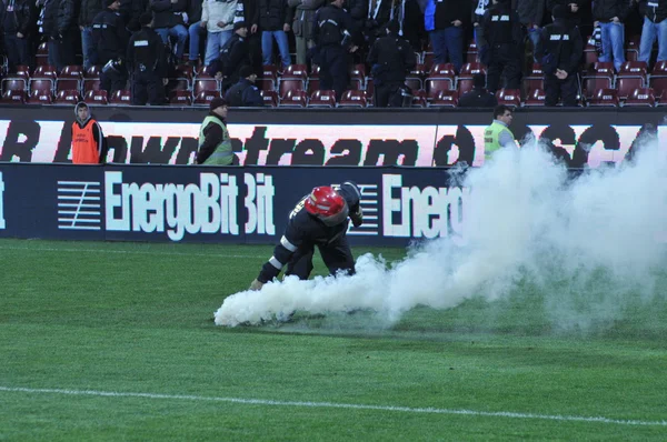Bir futbol maçı sırasında olaylar — Stok fotoğraf