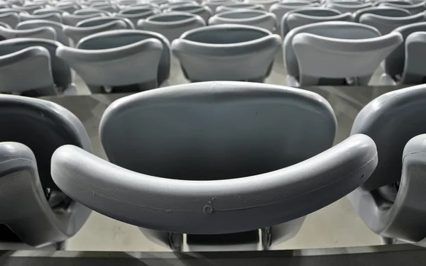 Τα καθίσματα γήπεδο λευκό — Φωτογραφία Αρχείου