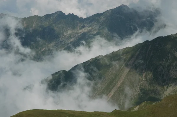Montañas Fagaras, Cárpatos del Sur, Rumania — Foto de Stock