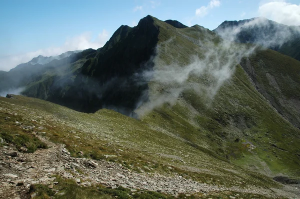 ルーマニア トランシルバニア アルプス山脈、フグラシ山 — ストック写真