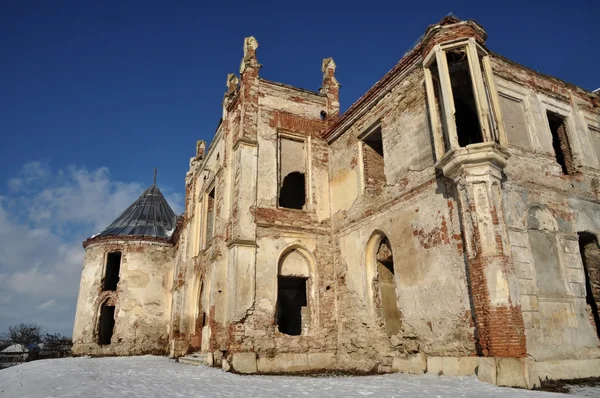 Bontida, cluj napoca, Romanya banffy kale kalıntıları — Stok fotoğraf