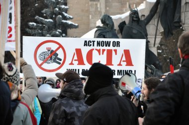 Acta karşı protesto