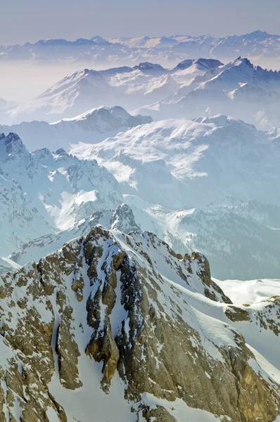 Ski-oord in dolomiti bergen, Italië — Stockfoto