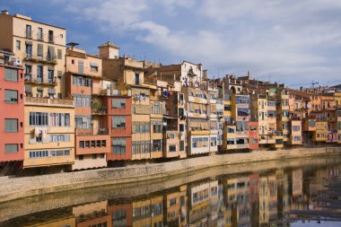 renkli evlerin: girona