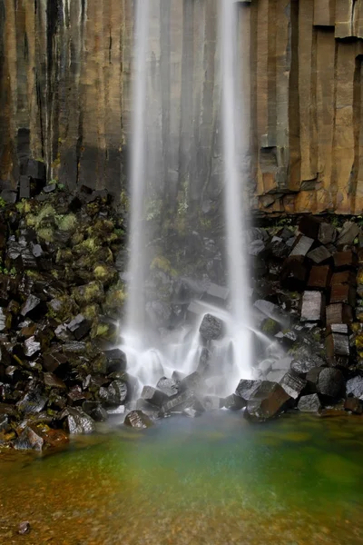 Svartifoss 瀑布 — 图库照片