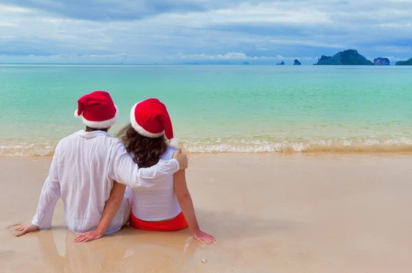 Christmas tropical vacation on beach — Stock Photo, Image