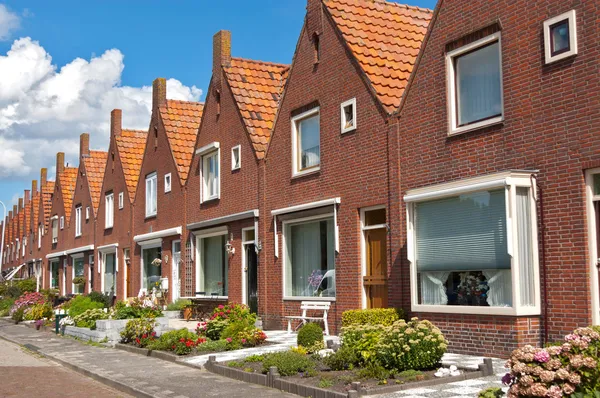 Typiske nederlandske familiehus – stockfoto