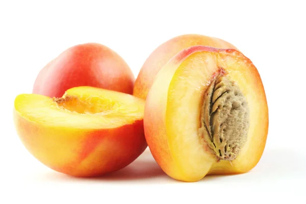 Персиковый кусок — стоковое фото