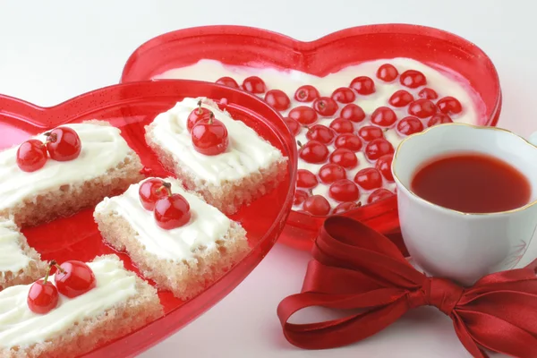 Romantic sweet dessert. — Stock Photo, Image