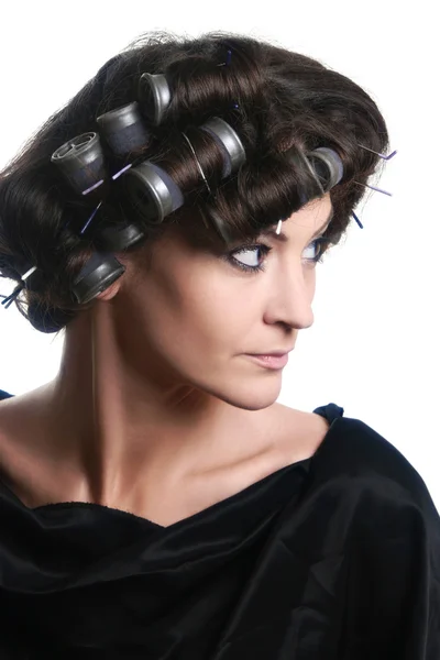 Rodillos de pelo en la cabeza de mujer —  Fotos de Stock